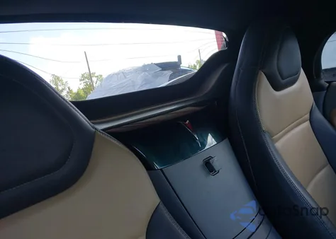 2007 Pontiac Solstice из США, поврежденный, VIN 1G2MB35B67Y133742